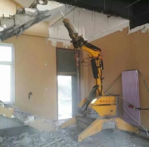 違章建筑拆除工程隊